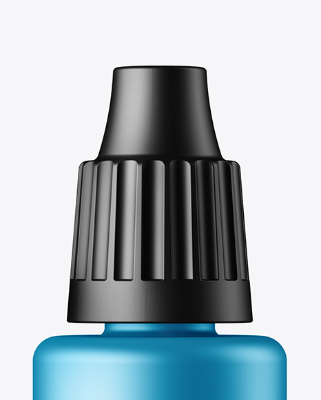 Metallic Plastic Dropper Bottle Mockup PSD #2