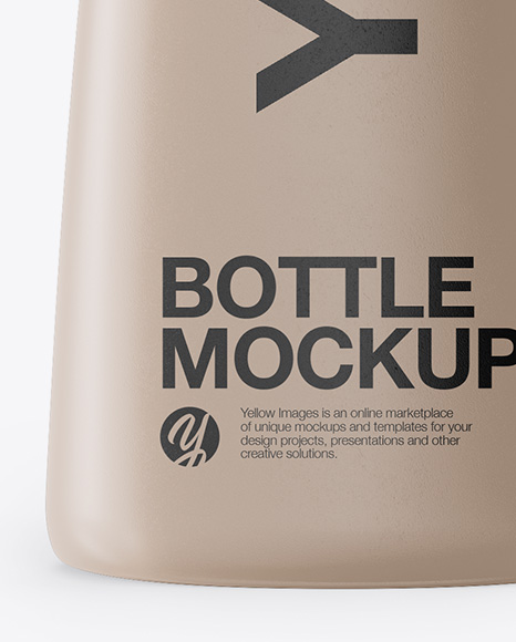 Ceramic Bottle Mockup PSD #4