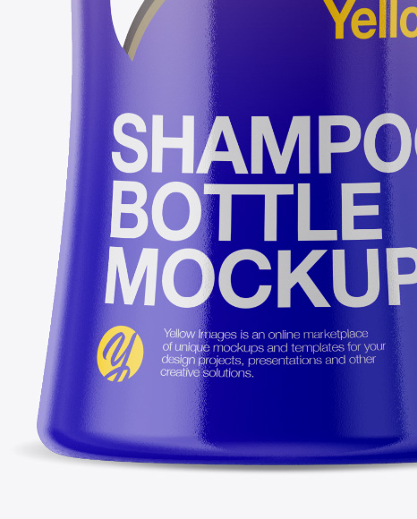 Plastic Bottle Mockup PSD #1