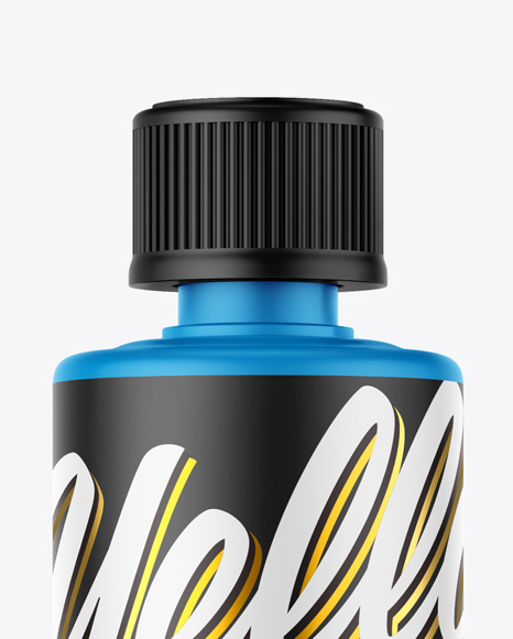 Matte Plastic Bottle Mockup PSD #2