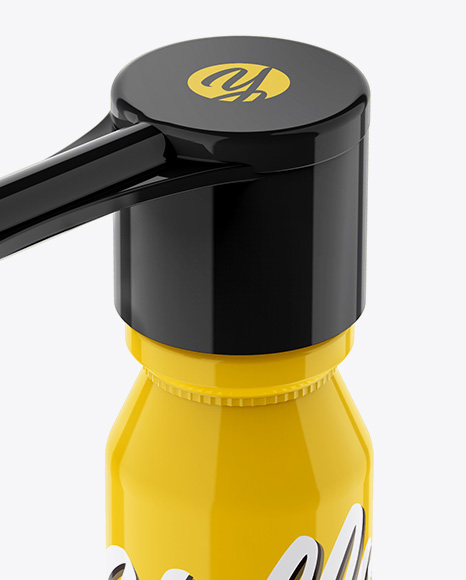 Glossy Spray Bottle Mockup PSD #2