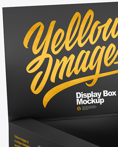 Matte Display Box Mockup PSD #4